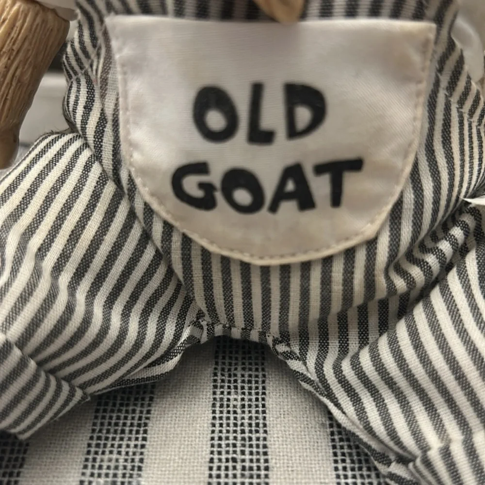 Russ Berrie Old Goat